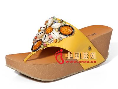 �ļ�ʱ��ŮЬ���¿�ʱ�в������Ƿ��ɫ����¸�Ů����