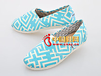 ����ɿ�2013�¿���������Ůʿ��Ь���� ��ɫ