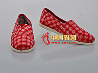 ����ɿ�2013�¿����л���Ůʿ��Ь���� ��ɫ