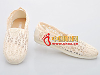 ����ɿ�2013�¿������ο�Ůʿ��Ь����  ��ɫ