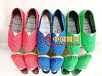 ����ɿ�2013�¿����е���Ʋ�Ь���� ��ɫ