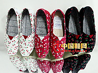 ����ɿ�2013�¿����е���Ʋ�Ь���� ��ɫ