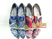 ����ɿ�2013�¿����л��Ʋ�Ь���� ��ɫ