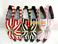 ����ɿ�2013�¿��������Ʋ�Ь���� ��ɫ