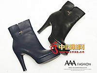 AAAʱ�аٴ��ˮ̨�߸���ͲŮѥ