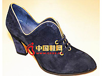 �����ζ�2013�ﶬ��ʱ��ŮЬ���� �¿��и���ͷŮЬ