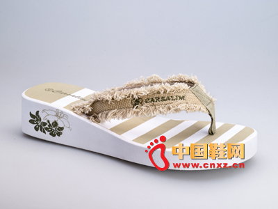 ����ʱ����Ь2013�¿����� ��ɯ����Ь