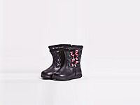 �ļ��ܺ�ɫ������ͯ���ʱر�Ůѥ�¿�����