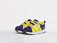 �ļ���˫��ħ������ɫ��ͯ�����˶�Ь�¿�����