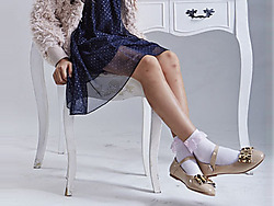 �ļ������ɫ������ϵ��Ůͯ����Ь�¿�����