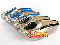 ŵ����˼2014�¿�ʱ�к��ŮЬ