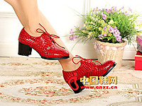 ŵ����˼2014�¿�ʱ��ϵ�����ŮЬ