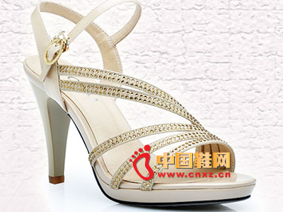 �ָ�2014�����¿�ŮЬ �߸�����ʱ����Ь