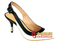 �޳�����2014�¿�ʱ�м�ͷ�߸�Ů��Ь