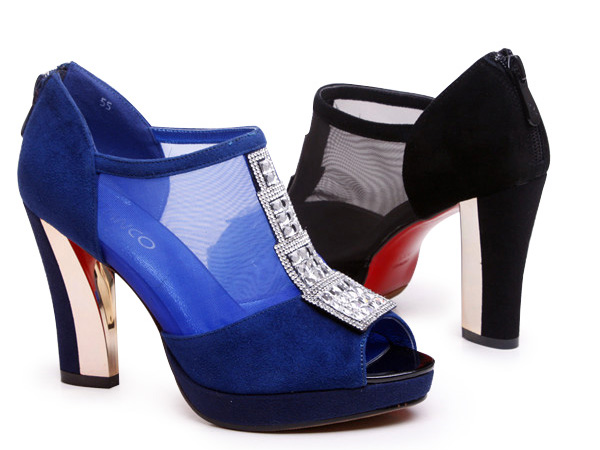 �صǸ�Ůʿ��Ь�¿�����