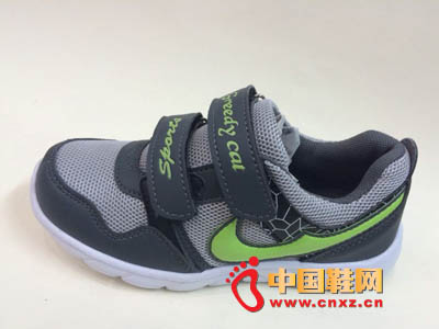 ̰��è2013�¿�ʱ��ͯ�˶�Ь