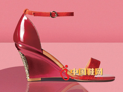 �������2014�¿�ŮЬ ʱ�к�ɫϵ���¸�Ů��Ь