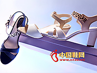 COZY STEPS/ޢ��2014�¿�ŮЬ ʱ�аٴ��ϵ�۸߸���Ь