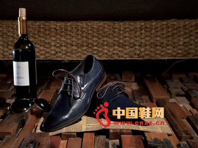 ����ū2014�����¿���Ь ʱ�аٴ�ϵ������ƤЬ