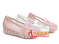 ŵ����˼2014�¿�ʱ������ŮЬ