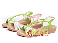 ŵ����˼2014�¿�ʱ������ƽ��Ů��Ь