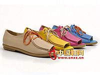 ŵ����˼2014�¿�ʱ��ŮЬ