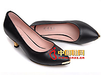 ŵ����˼2014�¿�ʱ��ŮЬ