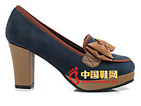 ŵ����˼2014�¿�ʱ��ŮЬ