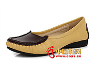 ŵ����˼2014�¿�ʱ��ŮЬ