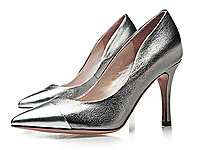 �շƶ��ﶬʱ��ŮЬ�¿�����