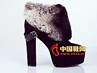 �����¿�ʱ��ŮЬ ë��ʱ�к���߸�Ůѥ