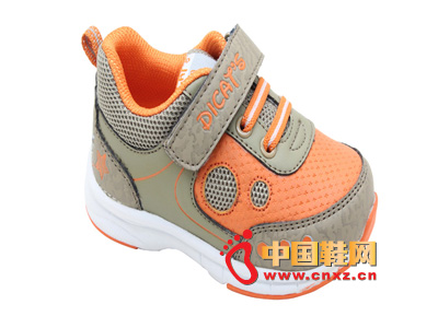 ��è֮��2014�ﶬ�¿�ͯ�˶�Ь