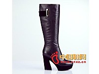 �����¿�ʱ��ŮЬ �߸���ѥ