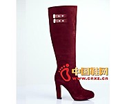 �����¿�ʱ��ŮЬ �߸���ѥ