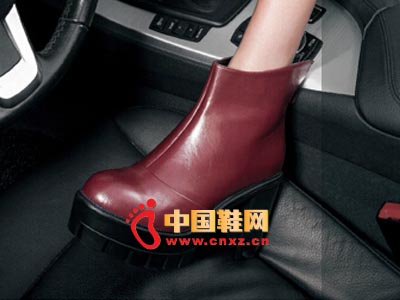 ��˼Q2014�ﶬ�¿�ŮЬ���� ʱ�ж�ѥ