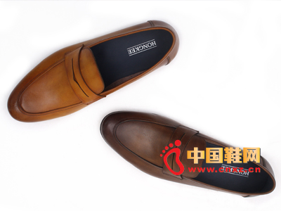 ���2015�¿���װ��ƤЬ