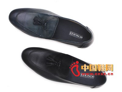 ���2015�¿���װ��ƤЬ