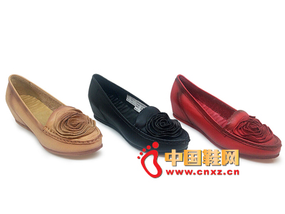 �����������¿�ŮЬ����