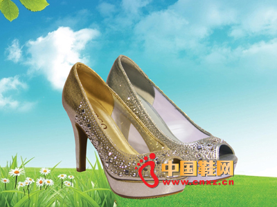 �������¿�ʱ��ŮЬ����