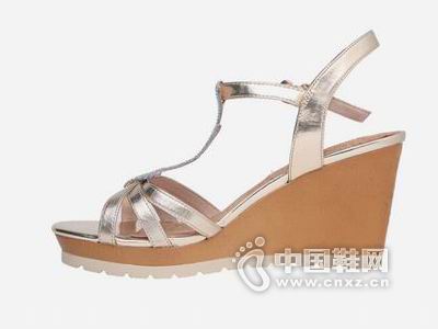 �ŵ�ʱ��ŮЬ