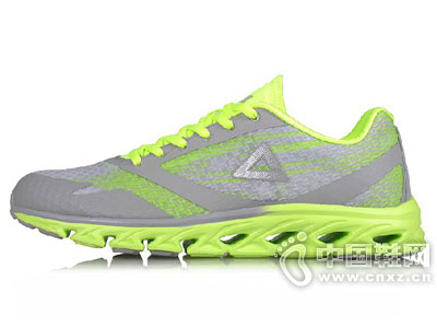 ƥ���˶�Ь�¿�����