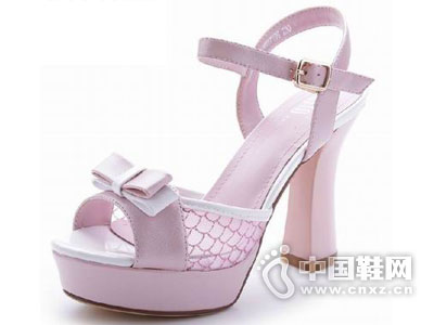 ��2015�¿���Ь��Ʒ