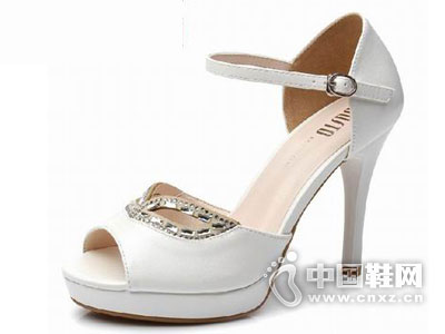 ��2015�¿���Ь��Ʒ