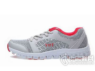 ����2015�¿���Ь