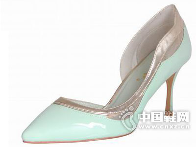 ˹������2015�¿�ʱװЬ