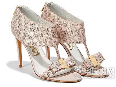 ������Ľ2015�¿�ŮЬ��Ʒ