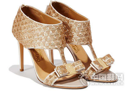 ������Ľ2015�¿�ŮЬ��Ʒ