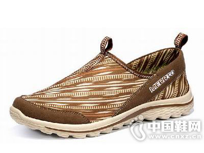 ��;2015�¿��Ь