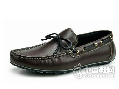 �ƶ�ʿ2015�¿���Ь