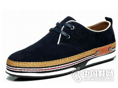 ��ţ����2015�¿�����Ь